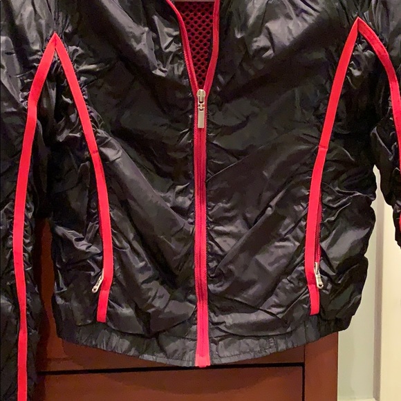 Eckōred Windbreaker Jacket - Picture 3 of 7